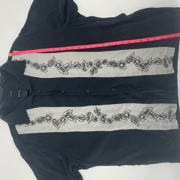 100% Silk Black & White Claiborne Button Up Short Sleeve XL - Picture 6 of 6